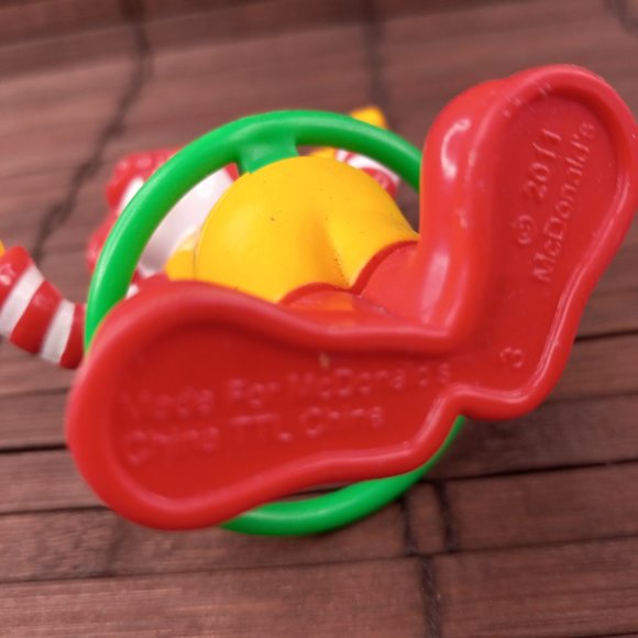 Baby Ronald McDonald Green Hula Hoop 3.5" Action Figure Happy Meal Toy 2011 - Picture 7 of 7